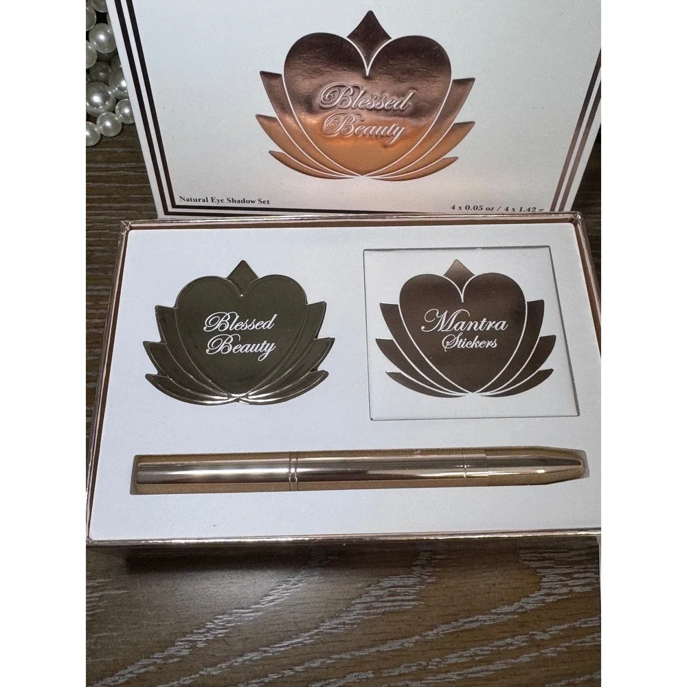 Blessed Beauty Natural Eye Shadow Set Gaze of a Goddess 4 Shade Quad Brown Eyes